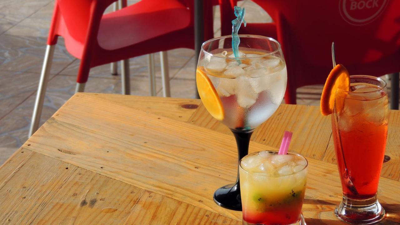 Mix 2 Hostel Mindelo Ngoại thất bức ảnh