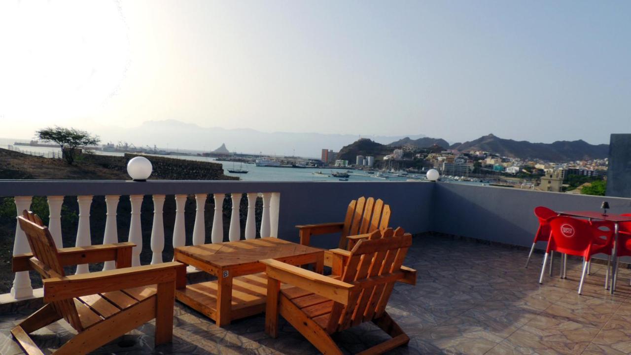 Mix 2 Hostel Mindelo Ngoại thất bức ảnh