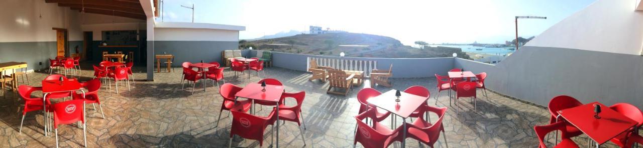 Mix 2 Hostel Mindelo Ngoại thất bức ảnh